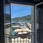 Finestra Sul Mare Di Maury Lägenhet
