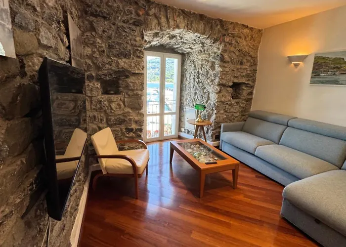 Finestra Sul Mare Di Maury *